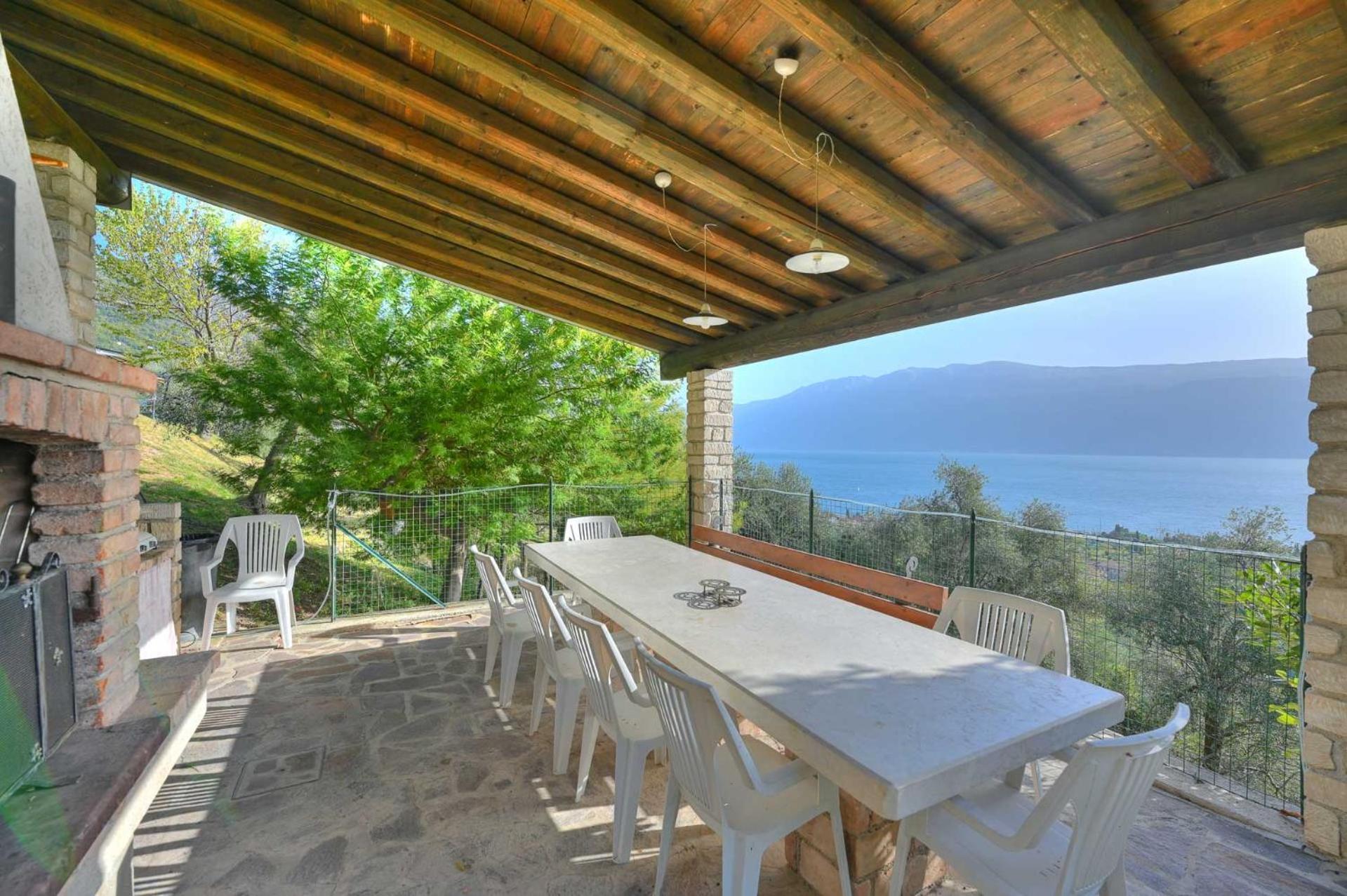 Agriturismo L'Uliveto Gargnano Zewnętrze zdjęcie